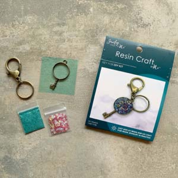 RES DIY RESIN KIT VINTAGE KEY FOB