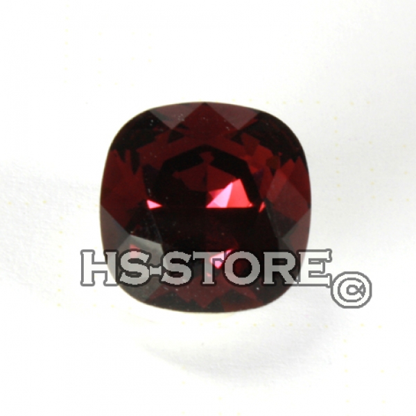 Swarovski 4470 Burgundy F 12 mm 1 Stück