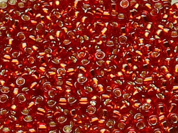 TOHO Roc 15/0 Silver-Lined Garnet #25D 8gr